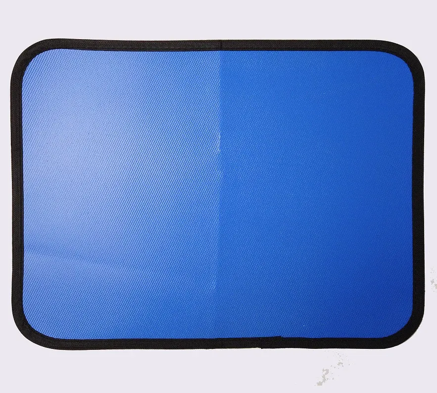 Fireproof mat edge stitching and thickness detail