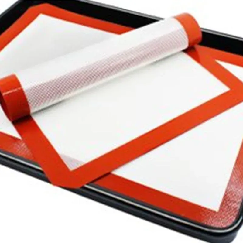 Flexible custom silicone baking mat rolled on baking tray